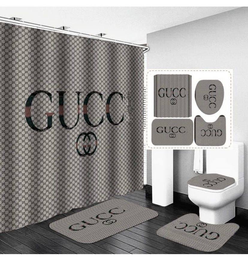 New collection 🔥🔥🔥🔥
Bathroom full set 
 1 Carten size 180*180
3 carpet 
Full set 4pcs 
140 dhs🪙🌨️

Zain99
♥️♥️♥️