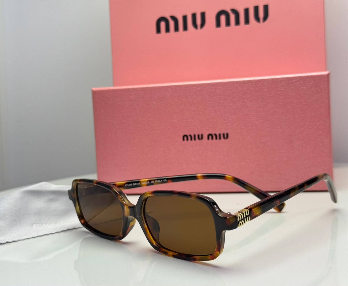 Miu Miu
Sunglasses 

Good quality 
65 dhs🇦🇪🇦🇪

Zain182
♥️♥️♥️