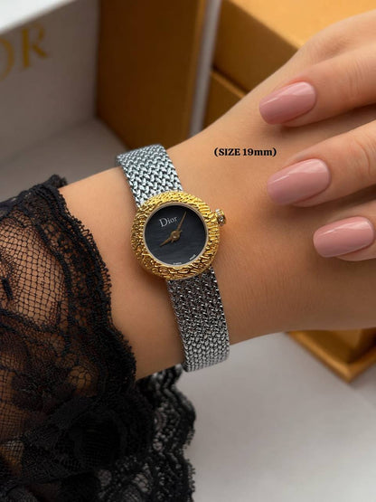 Dior 
watch for ladies 

good quality 

220DHS🇦🇪
 (size 19mm)

Zain59
♥️♥️♥️