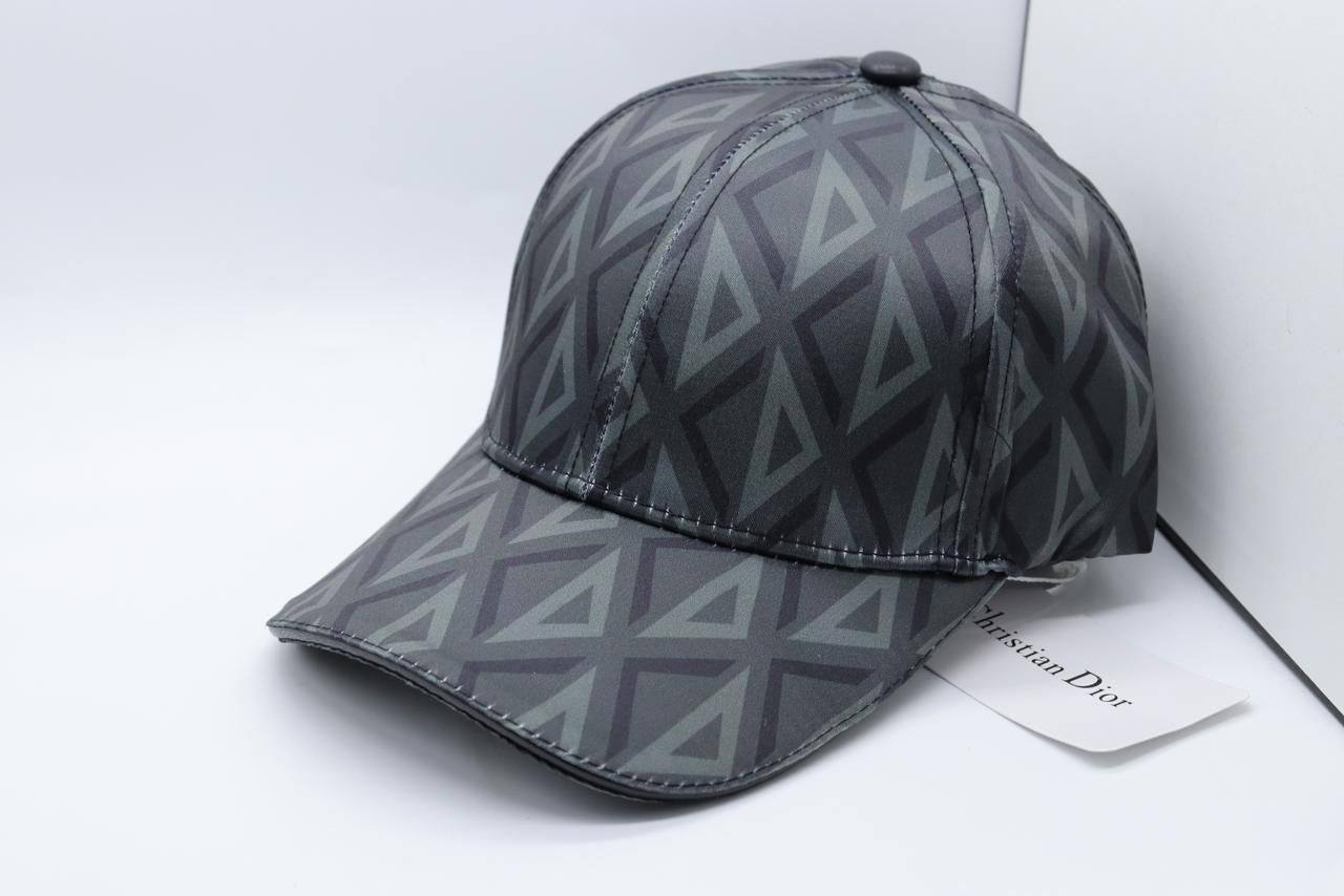 *NEW COLLECTION*

*CAP*

*MASTER QUALITY*

170 dhs❣️

Zain202
♥️♥️♥️