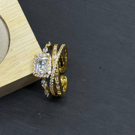 Fashion quality ❤️‍🔥*
Ring 💍 
Free size 
With black boxes 🗃️ 
30 dhs🪙💚

Zain216
♥️♥️♥️