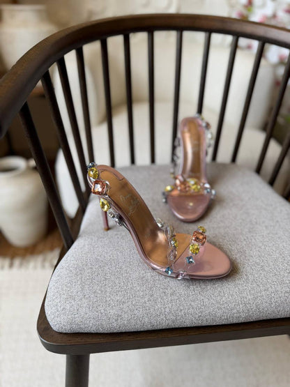 Louboutin
𝑨𝑨𝑨 𝑸𝒖𝒂𝒍𝒊𝒕𝒚
𝑺𝒊𝒛𝒆 35 𝒕𝒐 42 
550 dhs✅

Zain81
♥️♥️♥️