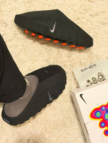 Nike Slippers, High Quality 
Size 36 To 45
170 dhs✅

Zain183
♥️♥️♥️