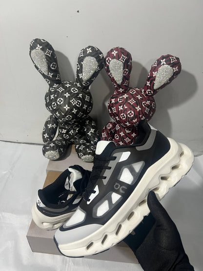 On cloud tilt Remix Black/ivory
36-45 AVAILABLE 😇

210 dhs🇦🇪🇦🇪

Zain242
♥️♥️♥️