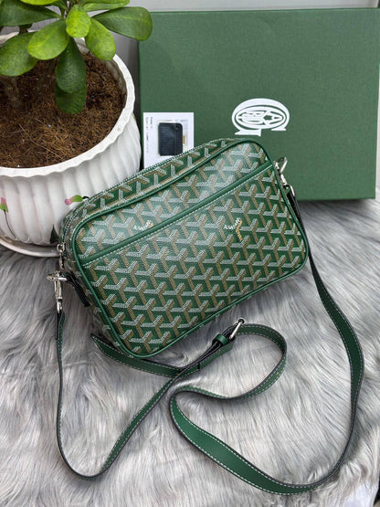 Goyard
SIZE  ……… 25cm 🌷🌷🌷
80 dhs🪙🌨️

with BOX🌷🌷🌷
🎁🎁🎁

Zain244
♥️♥️♥️