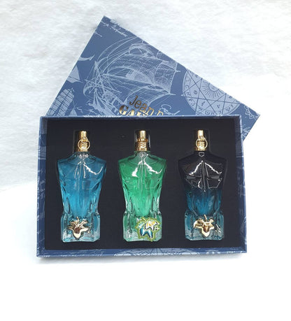 Perfume Boxes
55 dhs💓

Zain64
♥️♥️♥️