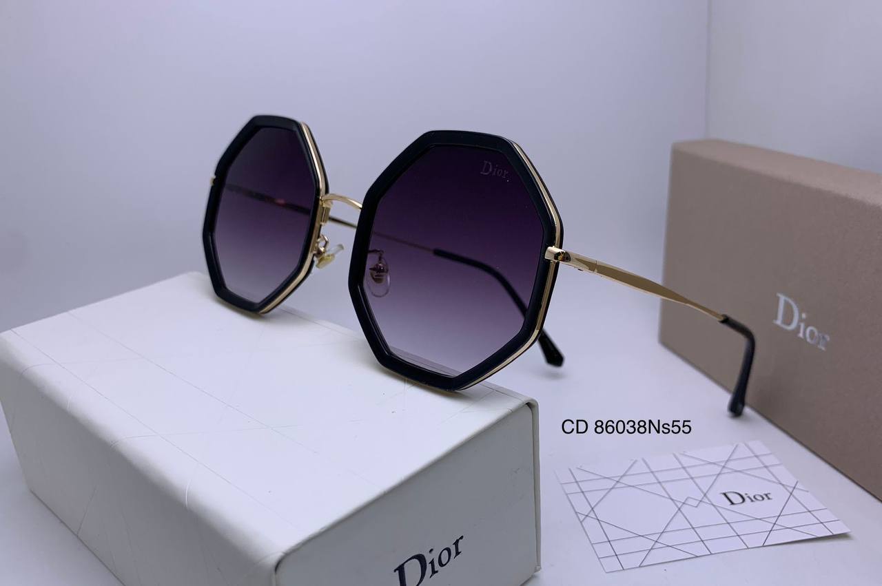 Dior
70 dhs✅

Zain126
♥️♥️♥️