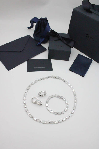 Apm set

450 dhs 

Zain122
♥️♥️♥️