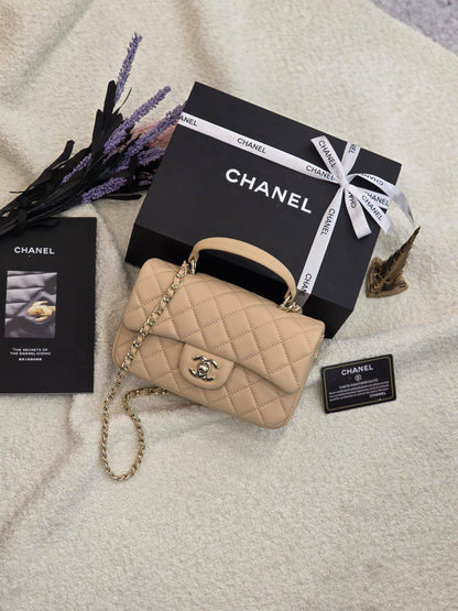 Chanel Master
           20Cm
260 dhs❣️

Zain131
♥️♥️♥️