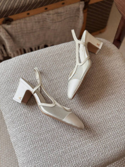 CHANEL 🖤
🤩Available new 😍😍
Size: 36 to 41
Super master quality 
450 dhs✅

Zain198
♥️♥️♥️