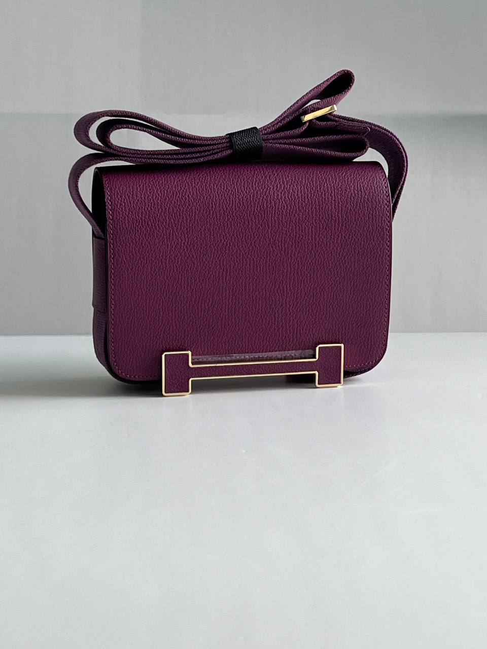 Hermes
Getta 20cm💥Master quality ✅with box📦
360 dhs✅

Zain52
♥️♥️♥️