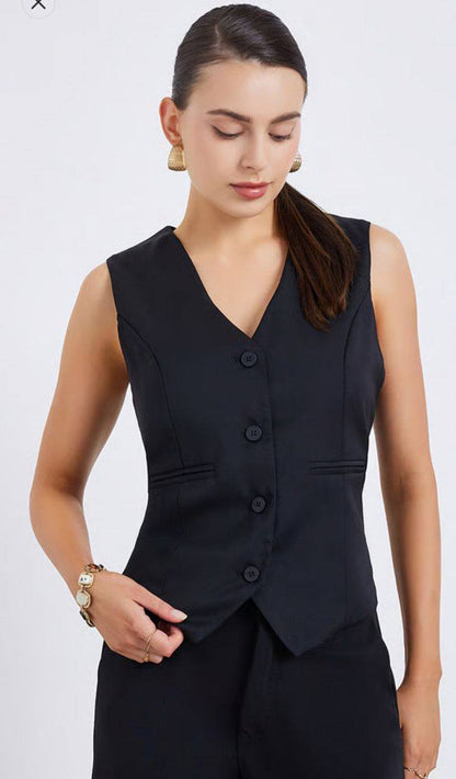Women black waistcoat 
Size M.L.xl.2xl.3xl.4xl.5xl 
70 dhs✅

Zain39
♥️♥️♥️