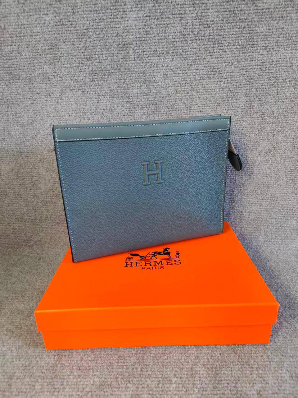 Wallets

65 dhs🌺

With Box
🎁🎁🎁

Zain50
♥️♥️♥️