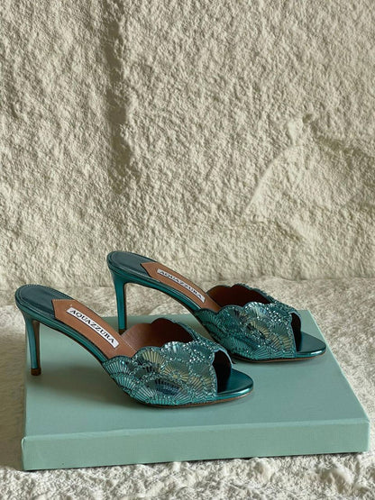 AQUAZZURA
SuperMaster Quality 💯
450 dhs🇦🇪
Size: 36-41💥

Zain198
♥️♥️♥️