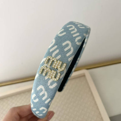 *Headband ❤️‍🔥*
good quality 💯
20 dhs🪙💕

Zain216
♥️♥️♥️