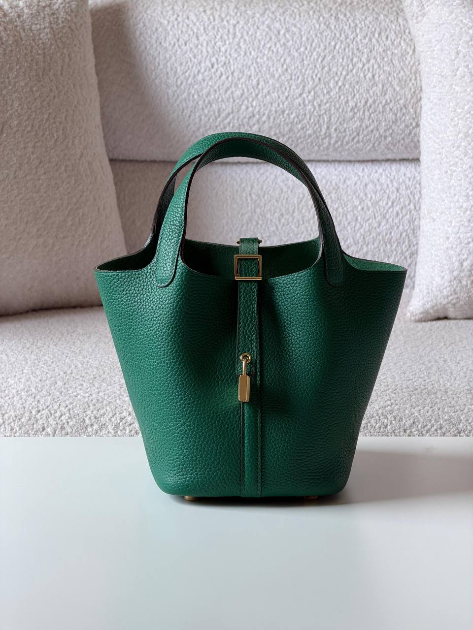 Hermes
picotin 18cm💥Master quality ✅

with box📦

340 dhs✅

Zain52
♥️♥️♥️