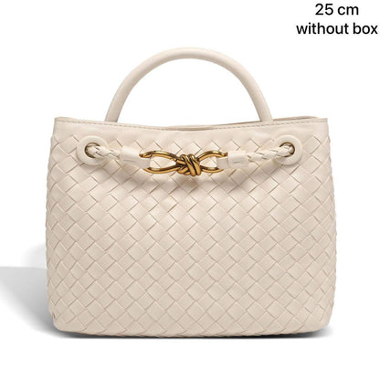 Bottega Veneta
1️⃣ First quality
Size : 27 ~ 21 cm
95 dhs🇦🇪

Zain115
♥️♥️♥️