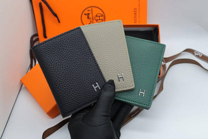 Hermes Wallet
Good Quality
85 dhs🇦🇪🇦🇪

Zain33
♥️♥️♥️