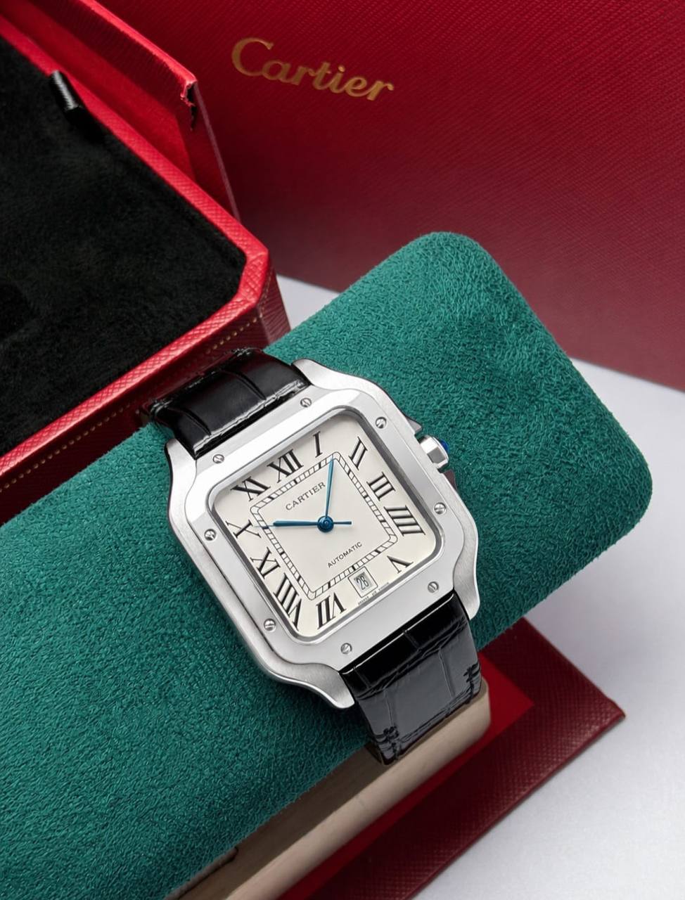 Cartier watch for men good quality 
automatic 
240 dhs✅

Zain59
♥️♥️♥️
