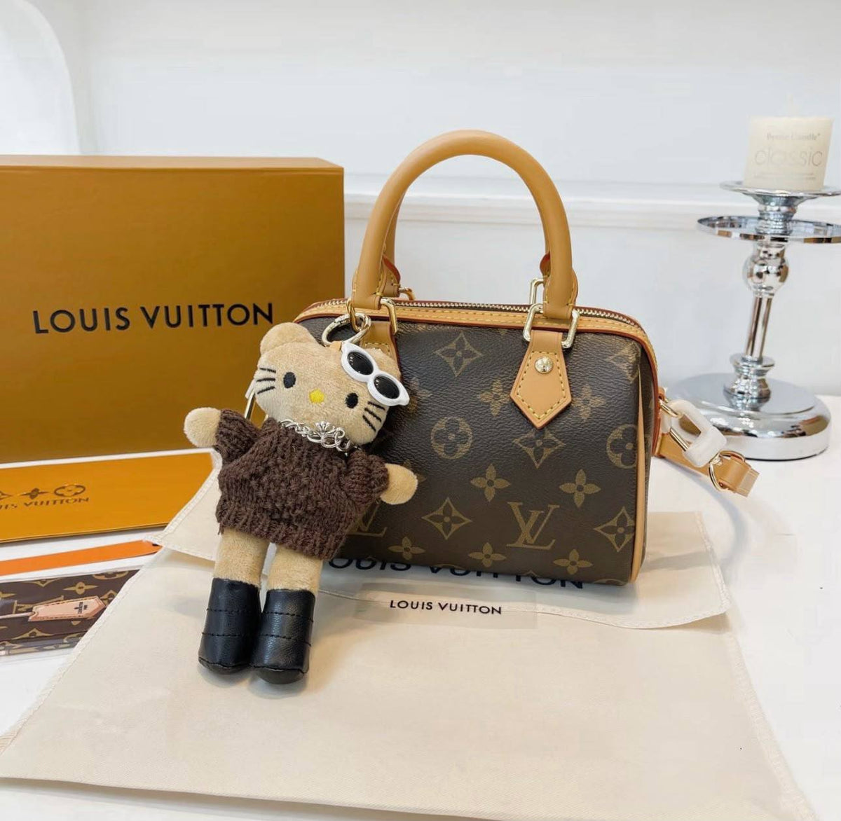 LV

SPEEDY COPY
 ONE SMALL SIZE 

WITH DOUBLE BOX 
125 dhs🇦🇪🇦🇪

Size: 20cm

Zain39
Zain17
Zain295
♥️♥️♥️