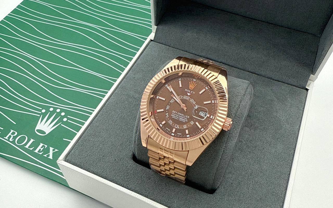 Rolex
New men’s watch 
60 dhs🪙🌨️

Zain45
♥️♥️♥️