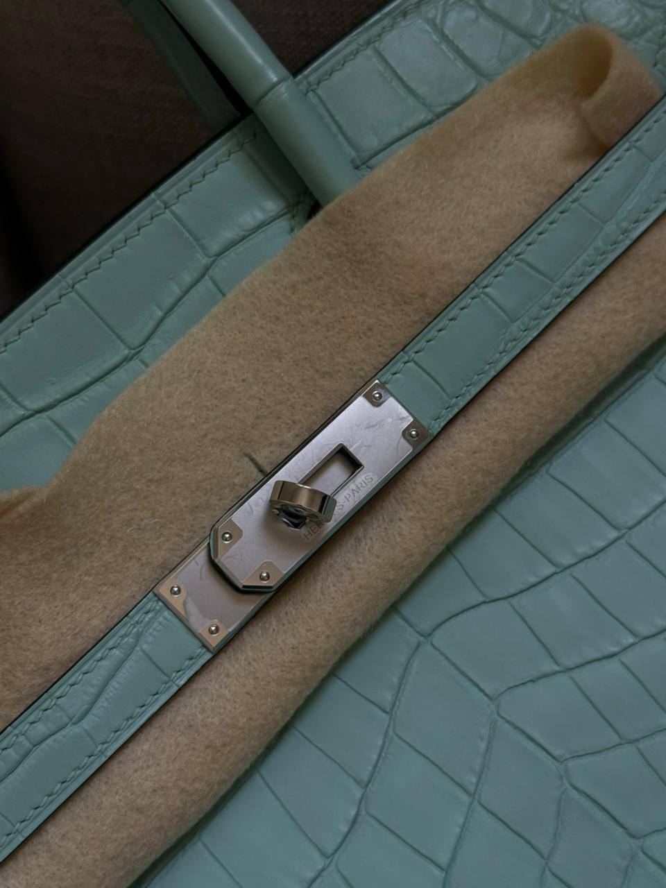 HERMES🍊
30 Cm 
REAL CROCODILE ✨
For Price 👇 WTSP Text Zain 0568585901

ZainShop
♥️♥️♥️