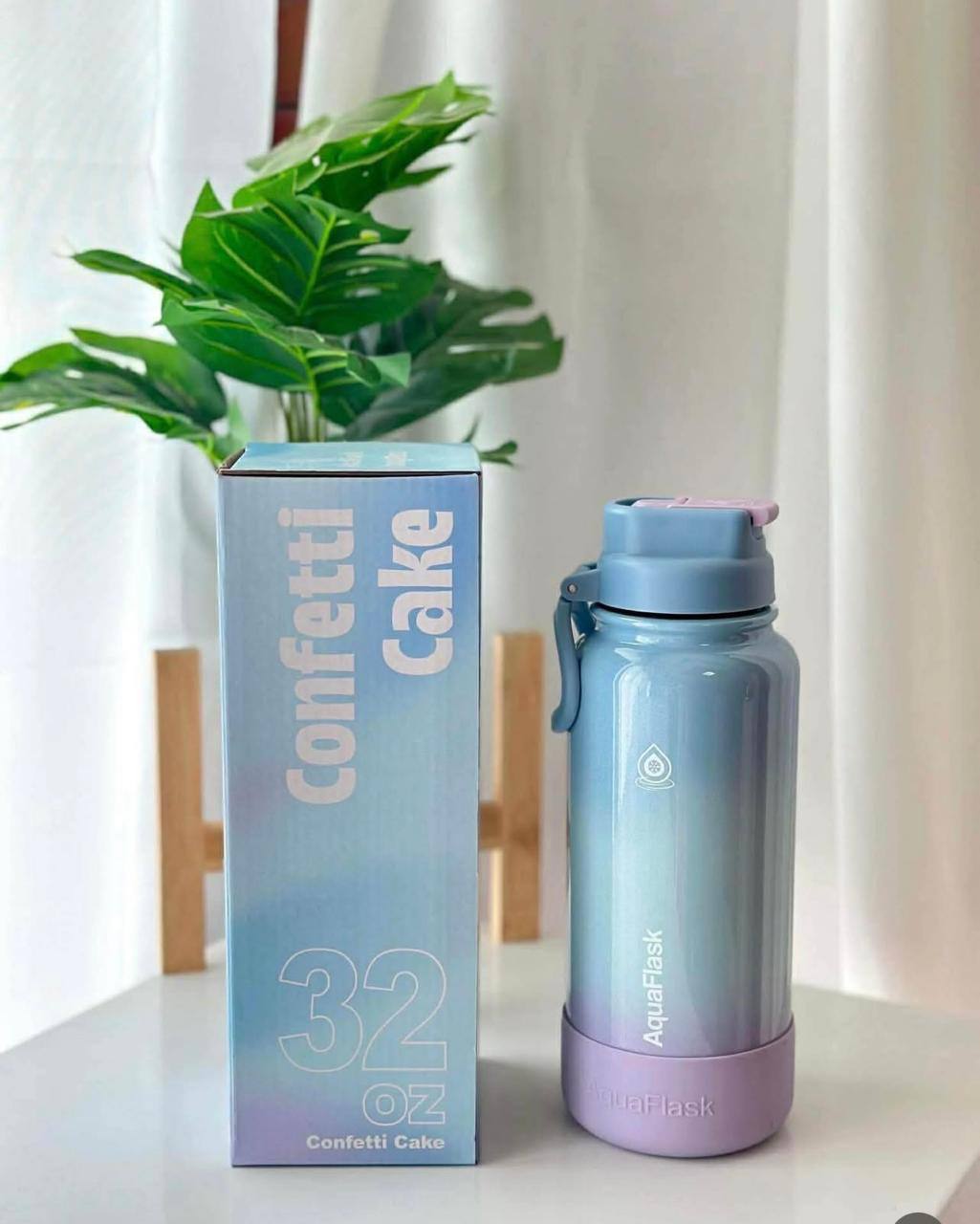 AQUAFLASK WATER BOTTLE

32oz | 945ml

70 dhs🇦🇪🇦🇪

Zain88
♥️♥️♥️