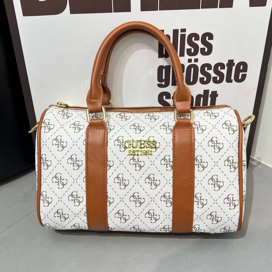 Tory Burch
75 dhs✅

Zain232
♥️♥️♥️