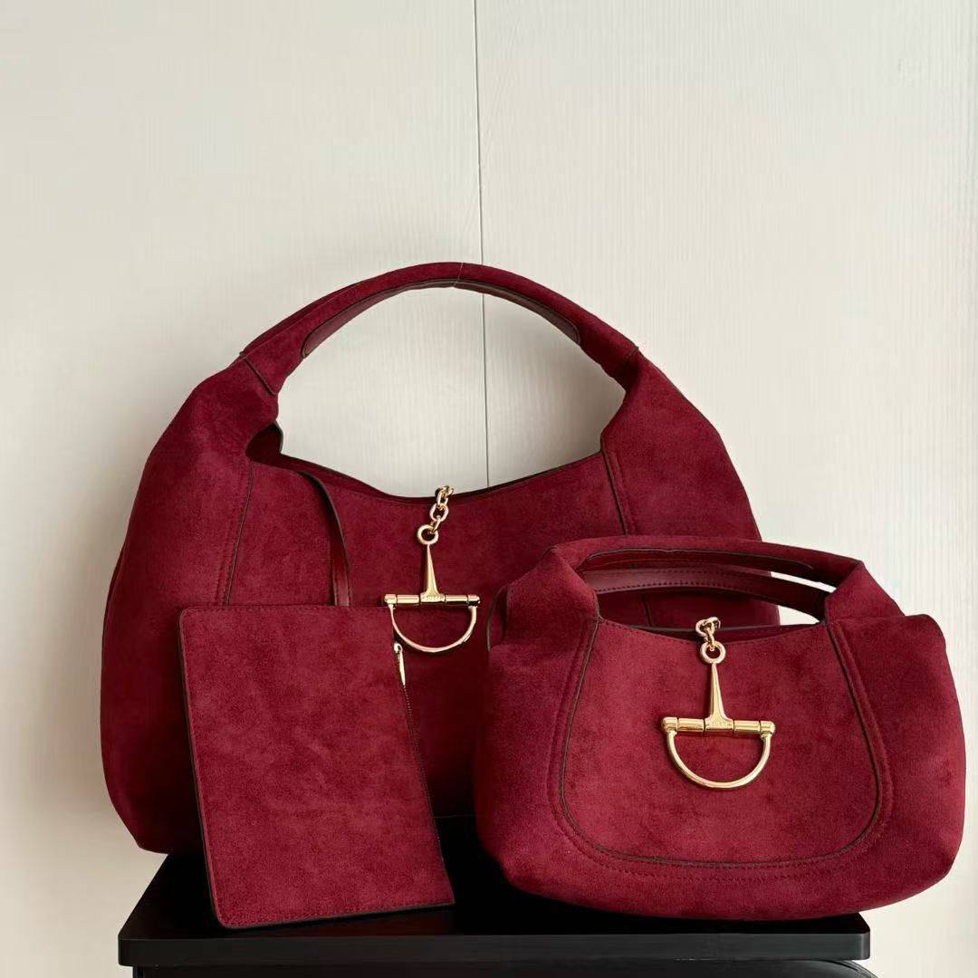 Gucci
Master
Small 270 dhs🪙🌨️
Big 320 dhs🪙🌨️

Zain153
♥️♥️♥️