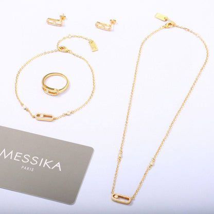Messika SET 🔥*
Necklace ❣️
Earring 🍁
Bracelet 🦋
Ring 💍 size available 👇
6,7,8,9
Master quality 💯
With normal boxes 📦 
140 dhs🌺
With master box 🗃️ 
180 dhs🌺

Zain216
♥️♥️♥️