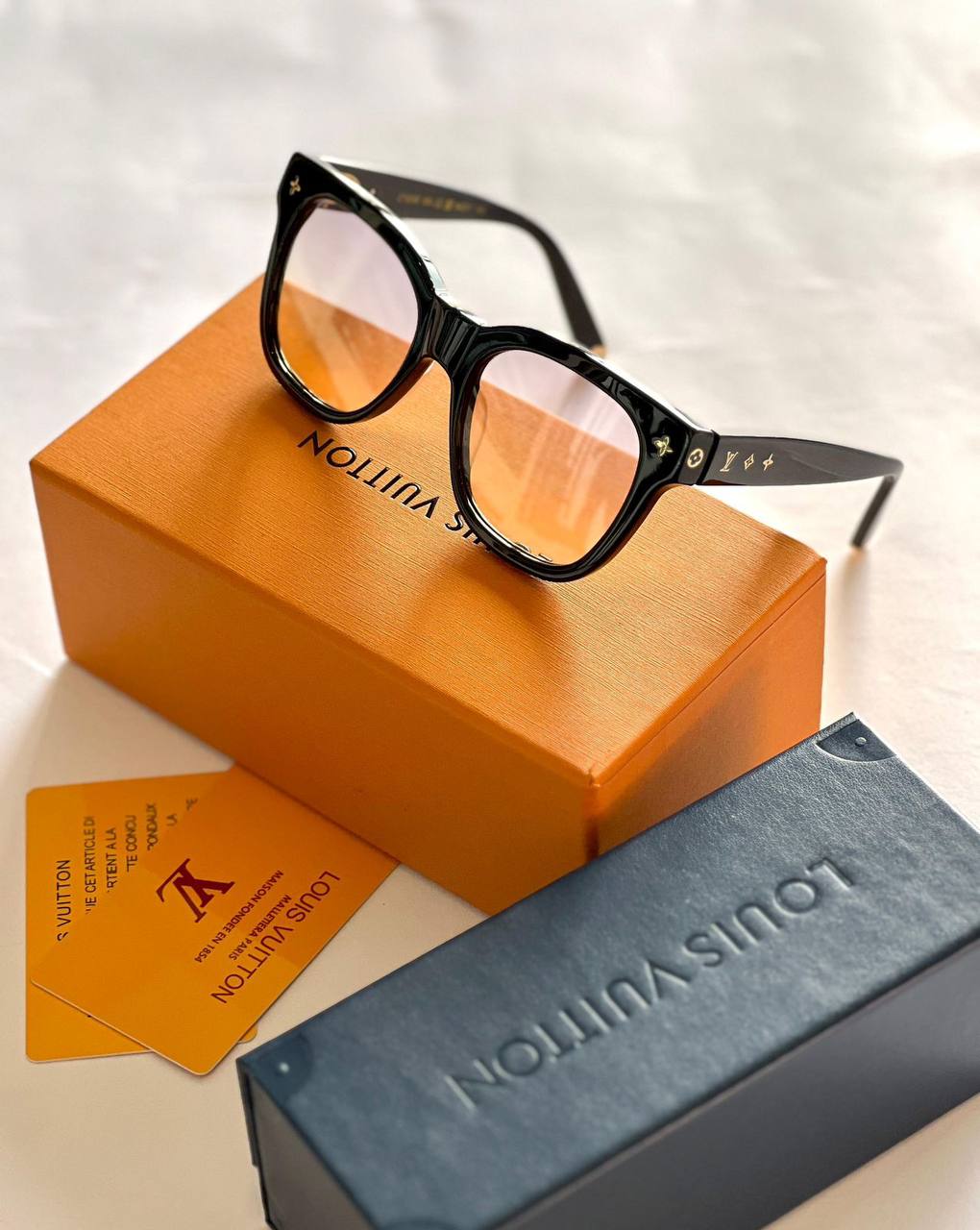 𝙇𝙊𝙐𝙄𝙎 𝙑𝙐𝙄𝙏𝙏𝙊𝙉
Super master quality 💯
For Price 👇 WTSP Text Zain 0568585901

Zain281
♥️♥️♥️