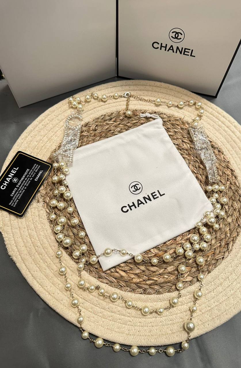 CHANEL 🔥*
Necklace 🦋
Long size 🌊
Master quality 💯
With master box 🗃️ 
Offer price 🤯
140 dhs🪙🌨️

Zain216
♥️♥️♥️