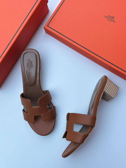 Hermes
Size 36-41
110 dhs❤️

Zain30
♥️♥️♥️