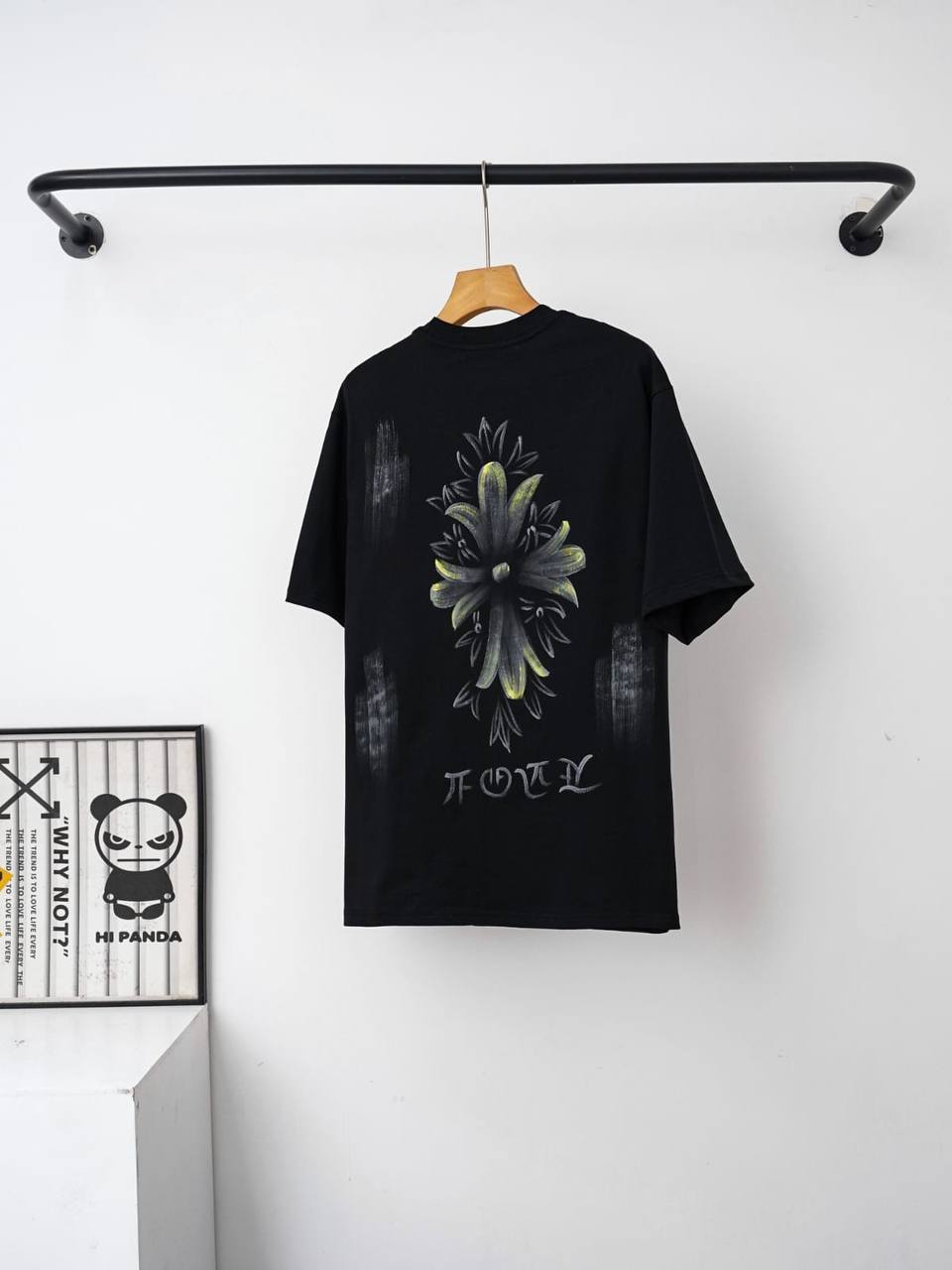Chrome Hearts T-shirts
Size:S/M/L/XL/2XL
140 dhs✅

Zain302
♥️♥️♥️