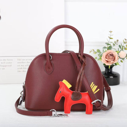 Hermes
Good quality 

Size:22*cm
95 dhs🇦🇪🇦🇪

With box 📦🔥🔥

Zain70
♥️♥️♥️