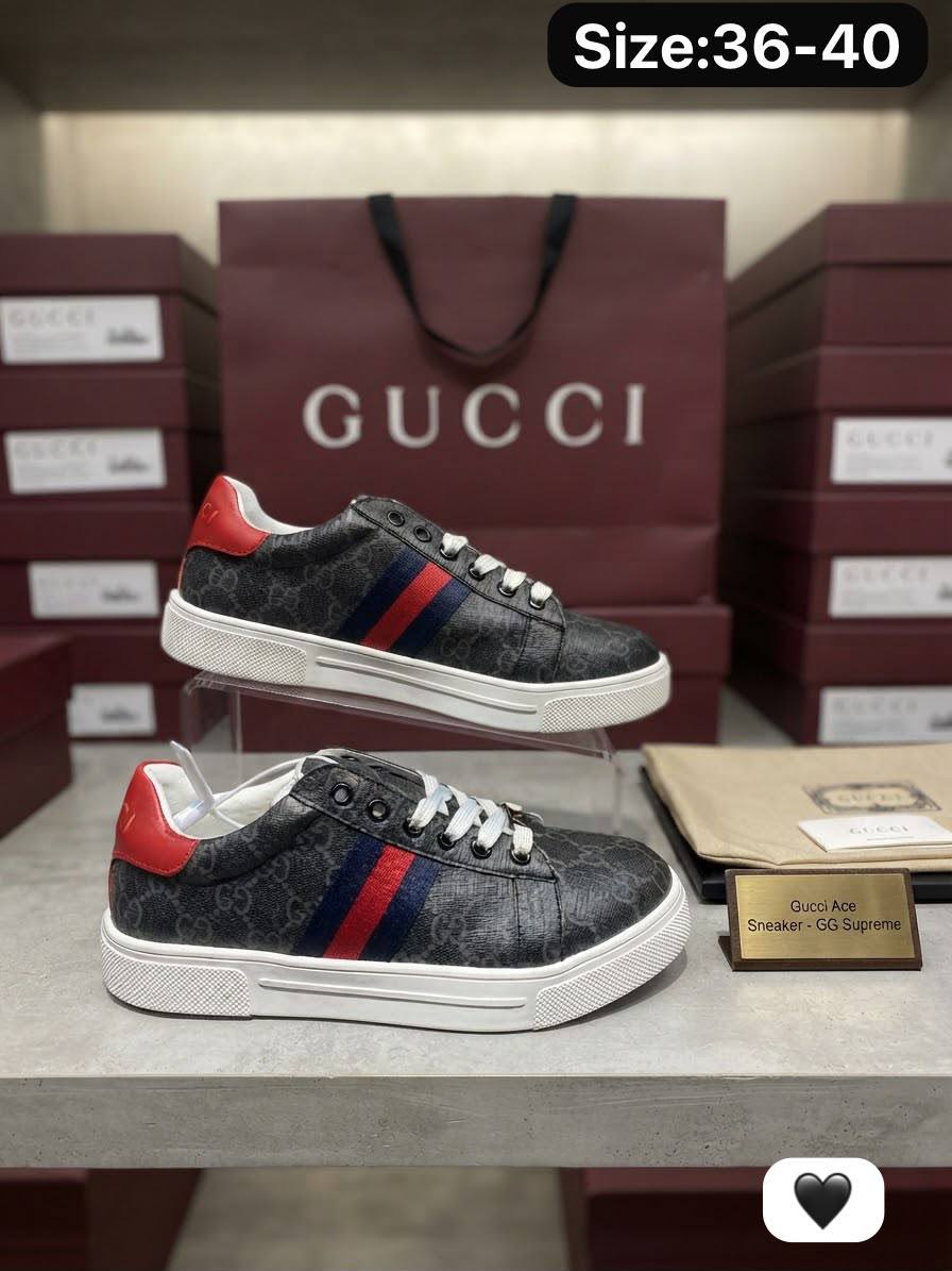 Gucci

 Lady shoes 

Withbox & paper bag 

120 dhs🇦🇪🇦🇪

Zain40
♥️♥️♥️