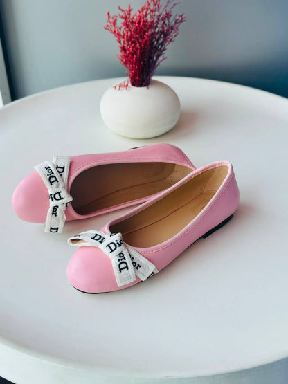 DIOR 
*36-41*
_Super master high quality_🪡
450 dhs✅

Zain176
♥️♥️♥️