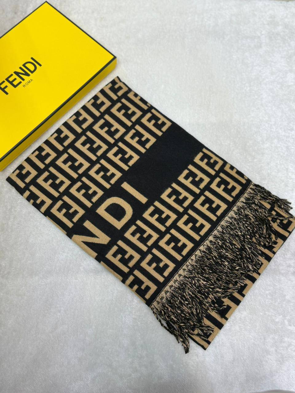 Winter scarf 
45 dhs🪙💕

Zain93
♥️♥️♥️