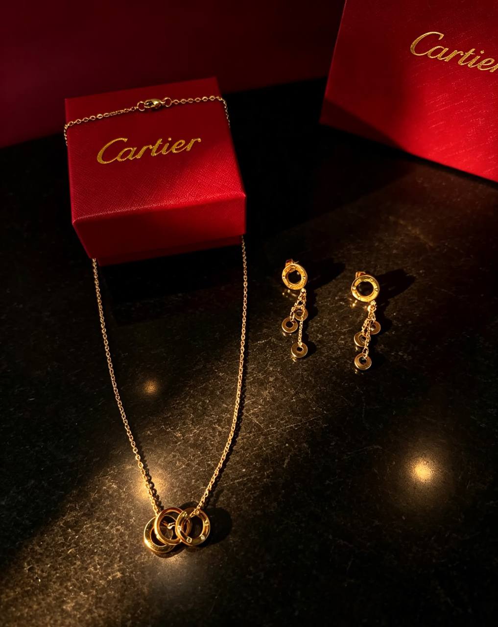 *Stainless steel 😍*
Necklace ❤️‍🔥
Earring 🦋
Non tarnish 💯
With same boxes 🗃️ 
And paper bag 🛍️
40 dhs🇦🇪🇦🇪

Zain216
♥️♥️♥️