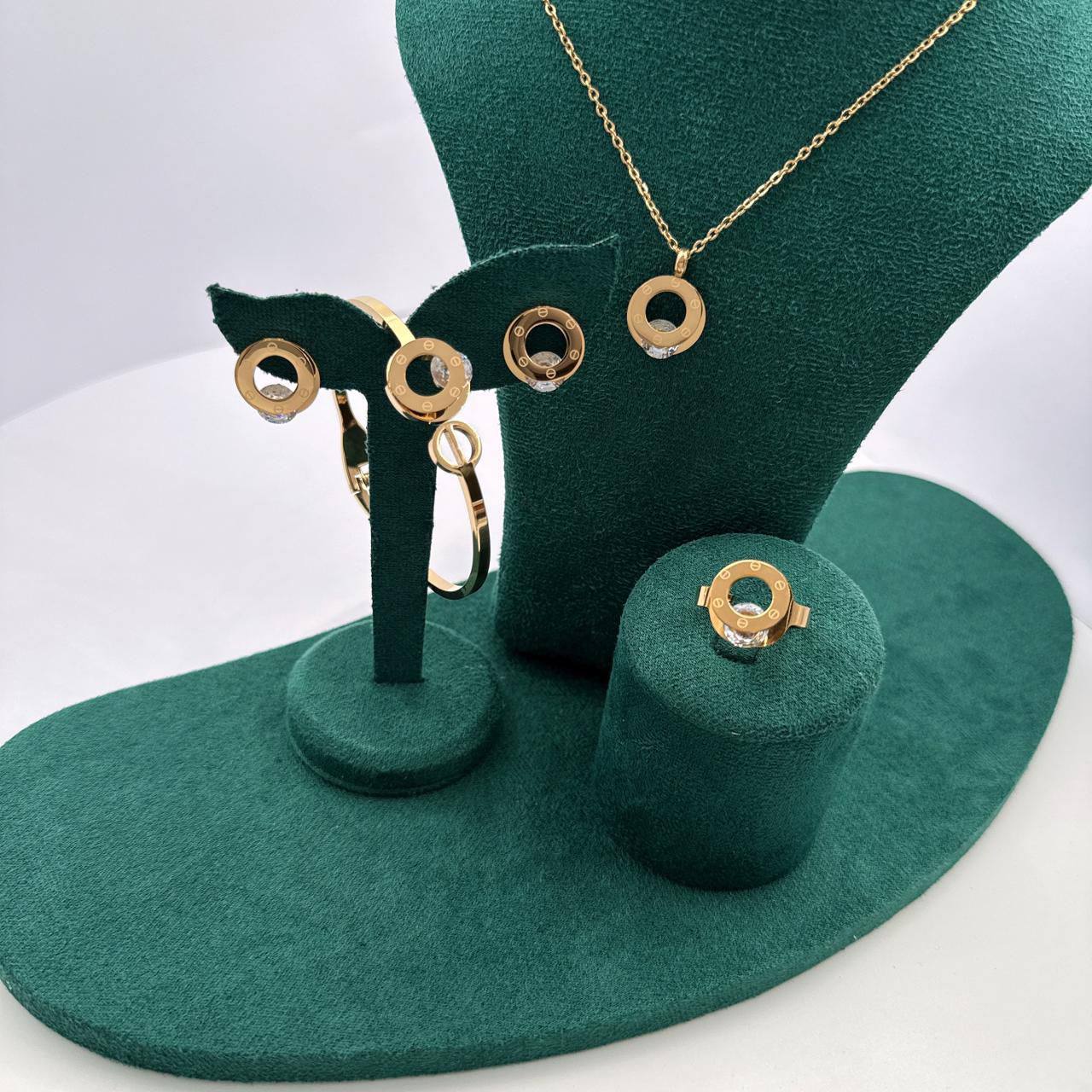 Full Set
45 dhs🪙🌨️

Zain37
♥️♥️♥️
