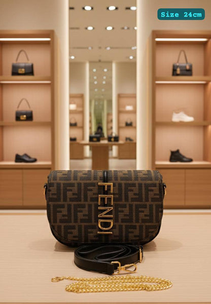 Fendi
Good quality 
with box
🎁🎁🎁

 95 dhs🪙💕

Zain186
♥️♥️♥️