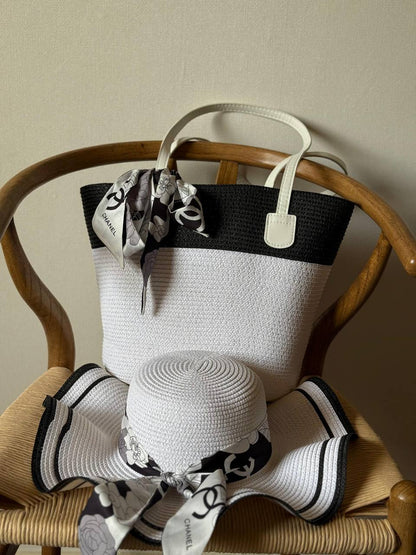 Available Again✨✨✨
*SET BEACH BAG(CAP & BAG)*
300 dhs❤️
Top quality

Zain167
♥️♥️♥️