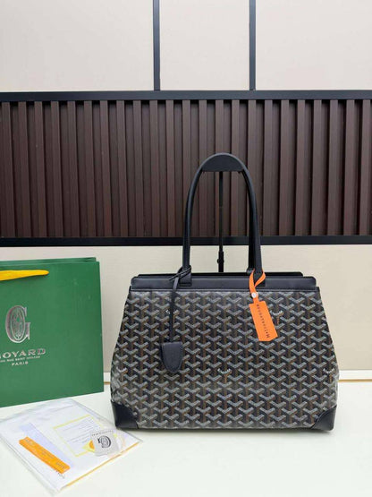 Goyard
Master🌺🌺
310 dhs💓
#36cm❤️❤️🙋‍♂️

Zain228
♥️♥️♥️