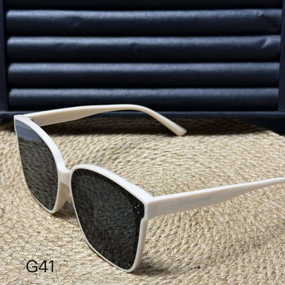 GENTLE Monster 👿*
Sunglasses 🕶️ 
Copy one 1️⃣ 
With master box 🗃️ 
50 dhs💓

Zain216
♥️♥️♥️