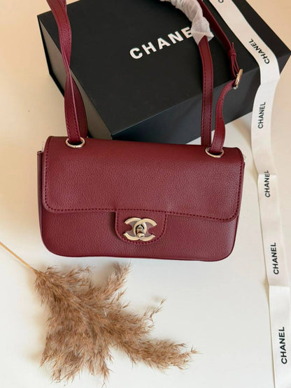 Chanel

240 dhs 

Zain134
♥️♥️♥️