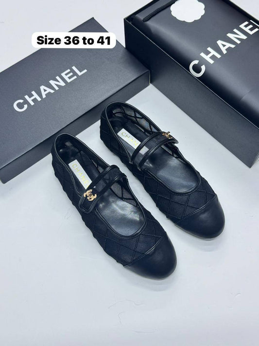 CHANEL BALLERINA SHOES
SIZE 36-37-38-39-40-41
105 dhs🪙💕

Zain86
♥️♥️♥️