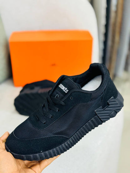 Hermes
Size 39to45       
90 dhs🌺

Zain163
♥️♥️♥️