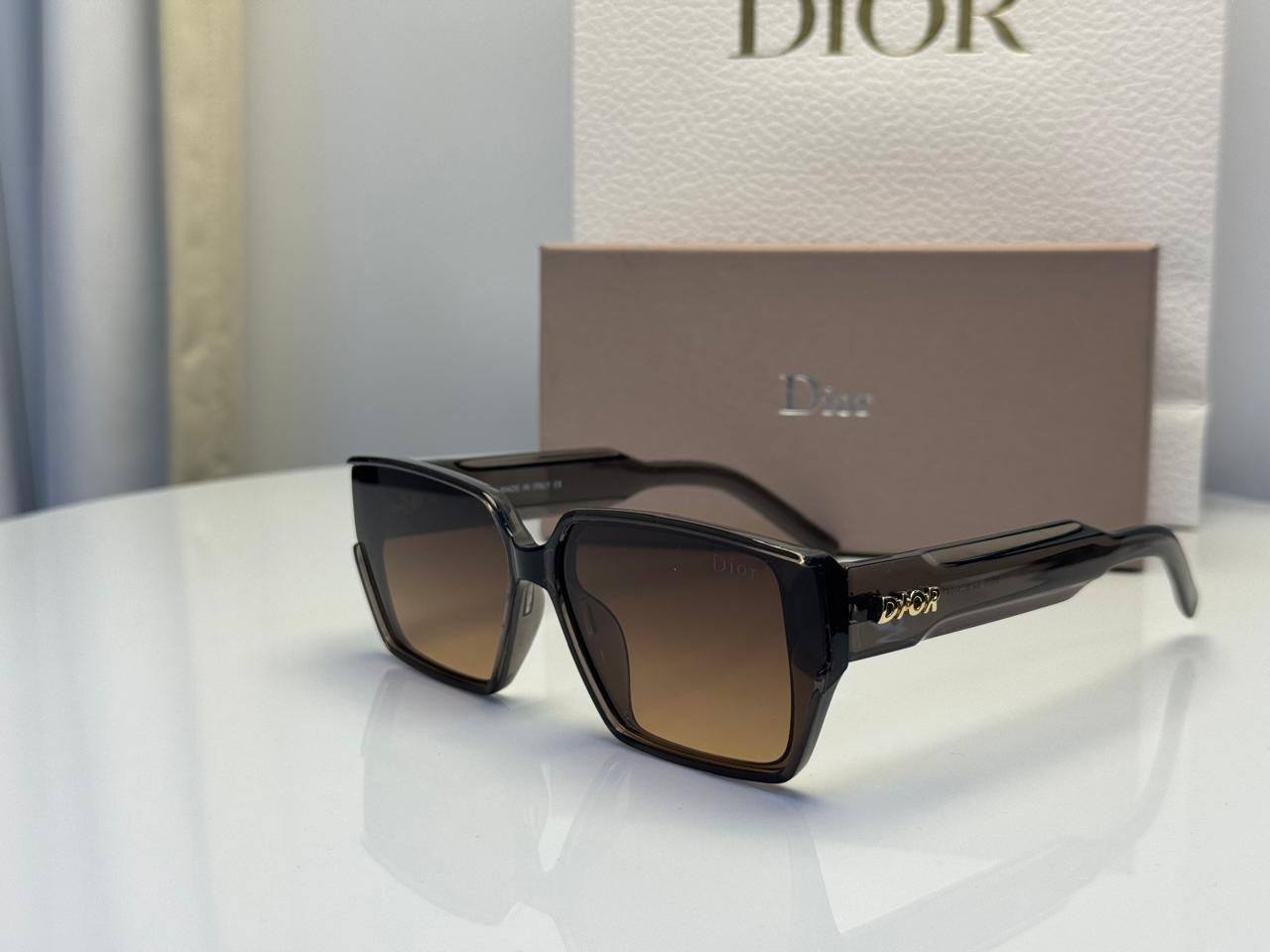 Sunglasses Mix
65 dhs✅

Zain182
♥️♥️♥️