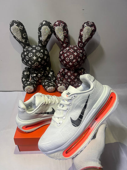 Nike Vomero Premium white/Orange ⚪️🧡
36-45 AVAILABLE 🤩
230 dhs 🇦🇪🇦🇪

Zain242
♥️♥️♥️