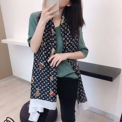Silk scarf 
40 dhs❣️

Zain93
♥️♥️♥️